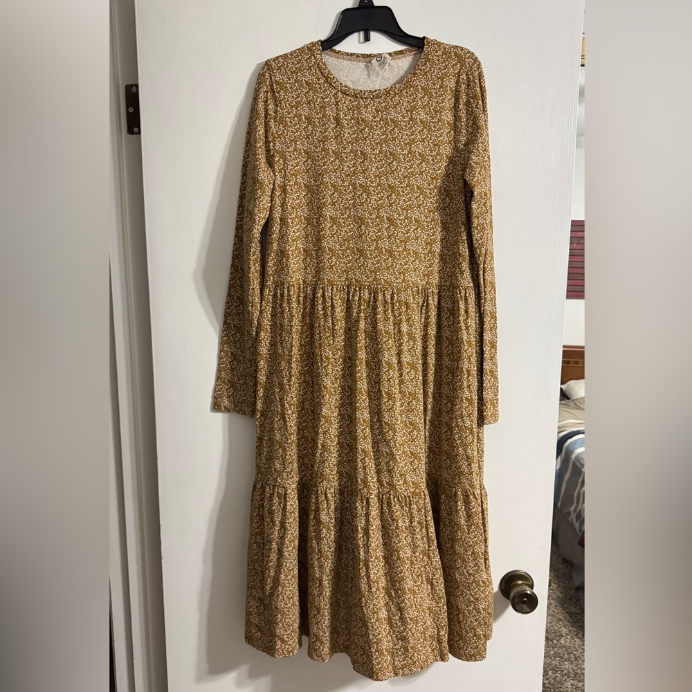 Elegant Floral Long Sleeve Dress